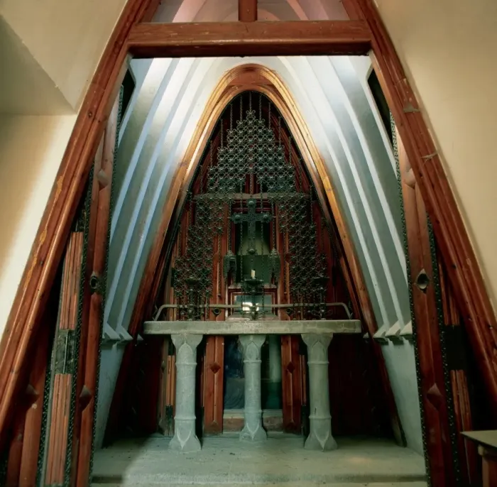 Framed Print : Guell Wine Cellar (1895-1897). Chapel. By Antoni Gaudi (1852 Framed Print : Guell Wine Cellar (1895-1897). Chapel. By Antoni Gaudi (1852