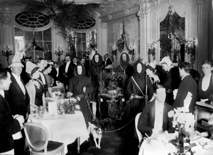 Framed Print : Guests at a Christmas or New Years Party Framed Print : Guests at a Christmas or New Years Party