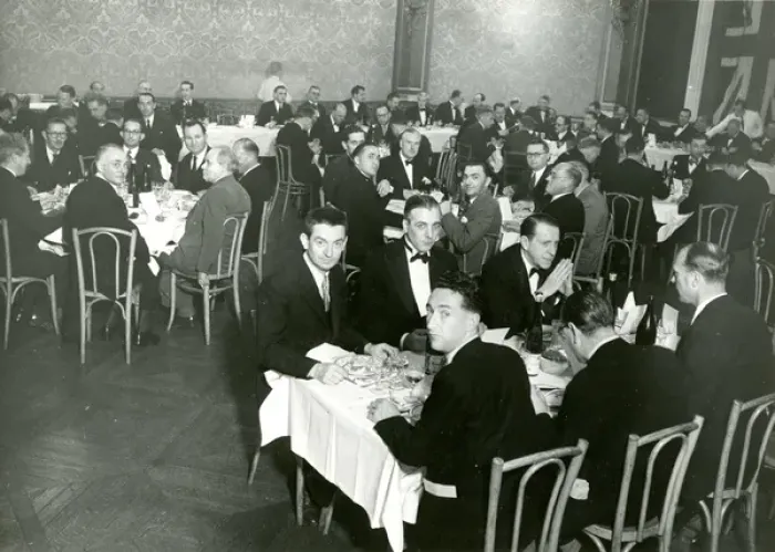 Framed Print : Guests at the first Louis Blriot Lecture on 12 May 1948? Framed Print : Guests at the first Louis Blriot Lecture on 12 May 1948?
