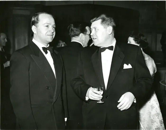 Framed Print : Guests at the fourth Royal Aeronautical Society Presiden?
