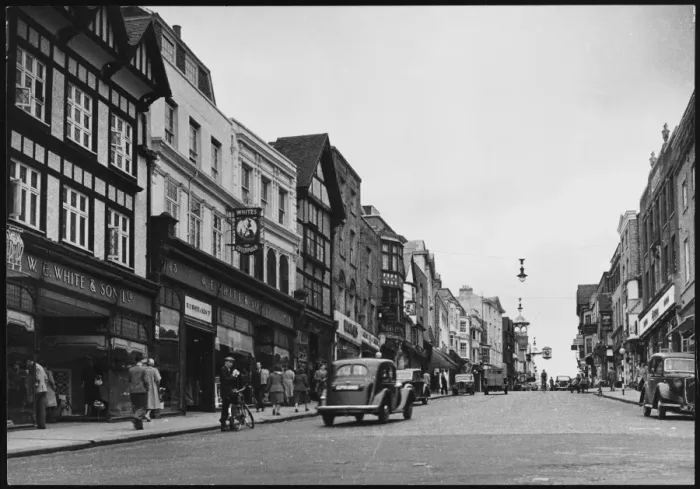 Framed Print : Guildford High Street Framed Print : Guildford High Street