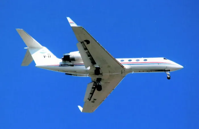 Framed Print : Gulfstream IV V-11 Framed Print : Gulfstream IV V-11