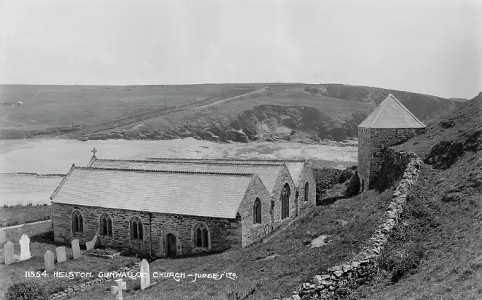 Framed Print : Gunwalloe Church Framed Print : Gunwalloe Church