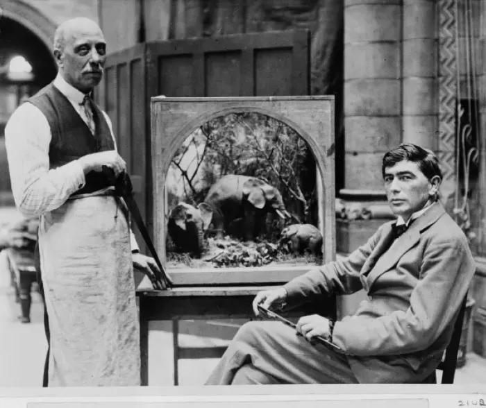 Framed Print : Guy Dollman with small-scale elephant model, 1927 Framed Print : Guy Dollman with small-scale elephant model, 1927