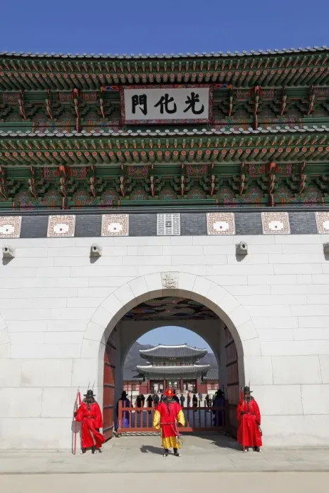 Framed Print : Gyeongbokung Palace in Seoul, South Korea Framed Print : Gyeongbokung Palace in Seoul, South Korea