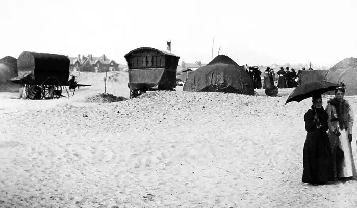 Framed Print : Gypsy camp, Blackpool, Victorian period Framed Print : Gypsy camp, Blackpool, Victorian period