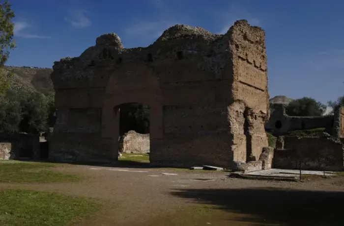Framed Print : Hadrians Villa. The Palace. 2nd century. Italy Framed Print : Hadrians Villa. The Palace. 2nd century. Italy