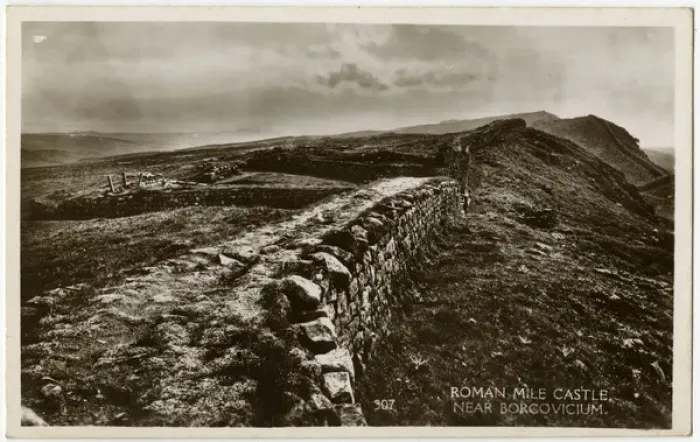 Framed Print : Hadrians Wall - near Borcovicium (Houseteads Fort) Framed Print : Hadrians Wall - near Borcovicium (Houseteads Fort)