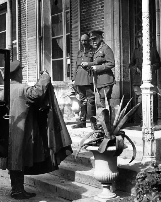 Framed Print : Haig and Rawlinson, Western Front, WW1 Framed Print : Haig and Rawlinson, Western Front, WW1
