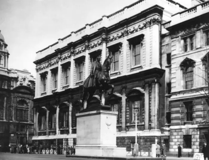 Framed Print : Haig Statue, Whitehall Framed Print : Haig Statue, Whitehall