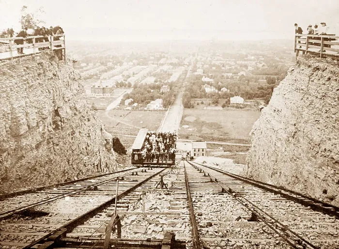 Framed Print : Hamilton Incline Railway, Ontario, Canada Framed Print : Hamilton Incline Railway, Ontario, Canada