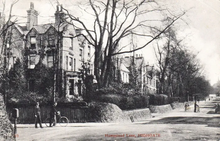Framed Print : Hampstead Lane, Highgate, North London Framed Print : Hampstead Lane, Highgate, North London
