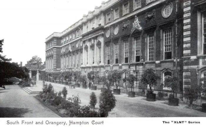 Framed Print : Hampton Court, South Front and Orangery Framed Print : Hampton Court, South Front and Orangery