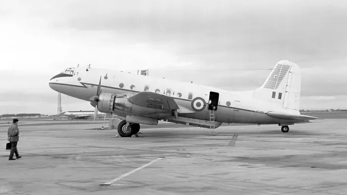 Framed Print : Handley Page Hastings C. 2 WD499 Framed Print : Handley Page Hastings C. 2 WD499