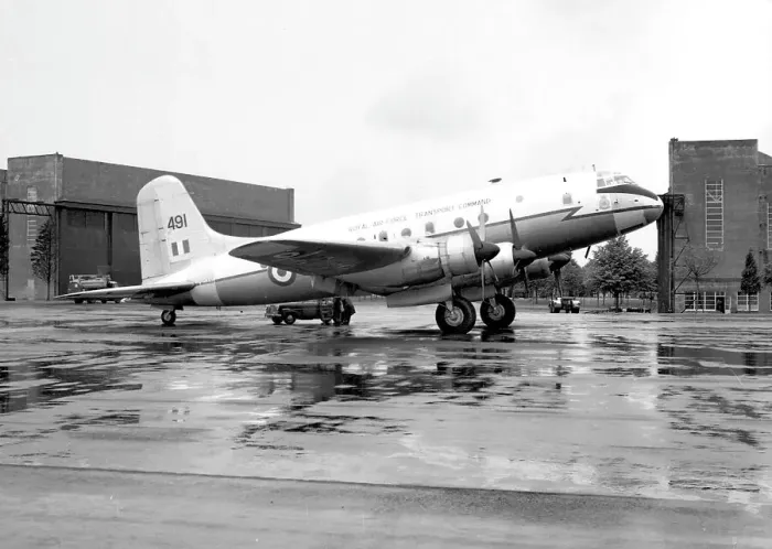 Framed Print : Handley Page Hastings C.2 WD491 Framed Print : Handley Page Hastings C.2 WD491