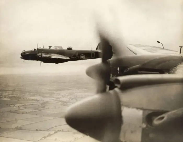 Framed Print : Handley Page HP-57 Halifax Framed Print : Handley Page HP-57 Halifax