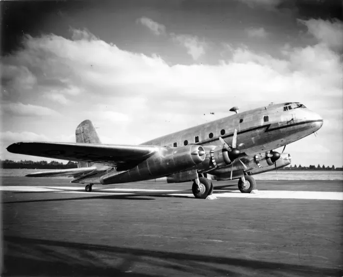 Framed Print : Handley Page HP67 Hastings TE583 used as a testbed Framed Print : Handley Page HP67 Hastings TE583 used as a testbed