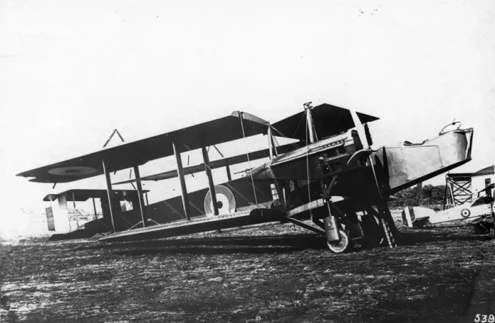 Framed Print : Handley Page O / 100 3138 at Martlesham Heath Framed Print : Handley Page O / 100 3138 at Martlesham Heath