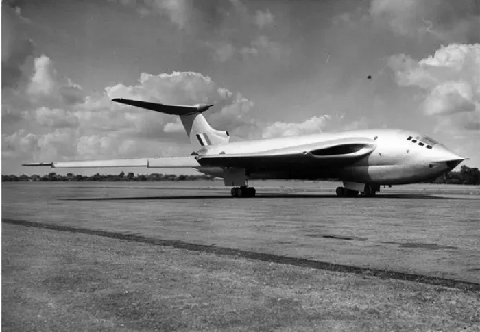 Framed Print : Handley Page Victor first prototype WB771 Framed Print : Handley Page Victor first prototype WB771