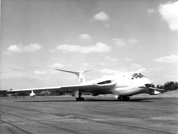 Framed Print : Handley Page Victor prototype tanker conversion Framed Print : Handley Page Victor prototype tanker conversion