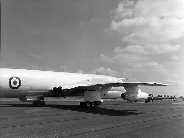 Handley Page Victor prototype tanker conversion