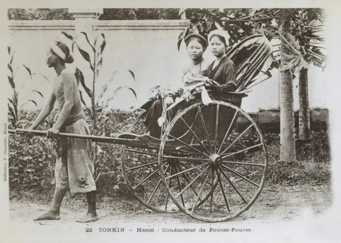 Framed Print : Hanoi, Vietnam - Rickshaw Framed Print : Hanoi, Vietnam - Rickshaw