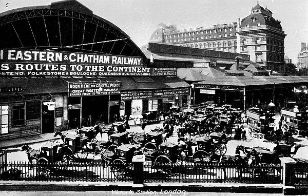 Hansom cabs outside Victoria Station, London
