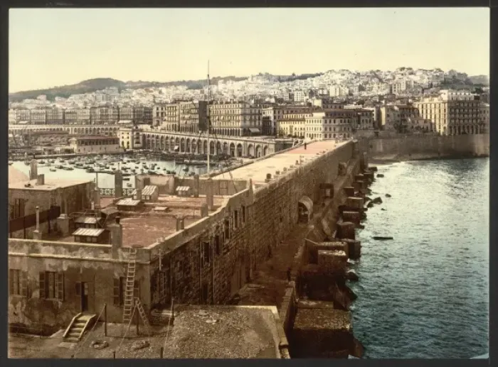 Framed Print : The harbor from the lighthouse, Algiers, Algeria Framed Print : The harbor from the lighthouse, Algiers, Algeria