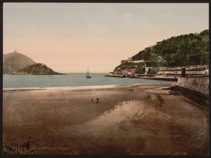 Framed Print : The harbor, San Sebastian, Spain Framed Print : The harbor, San Sebastian, Spain