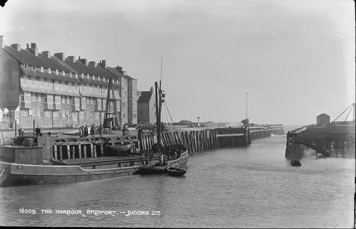 Framed Print : The Harbour, Bridport Framed Print : The Harbour, Bridport