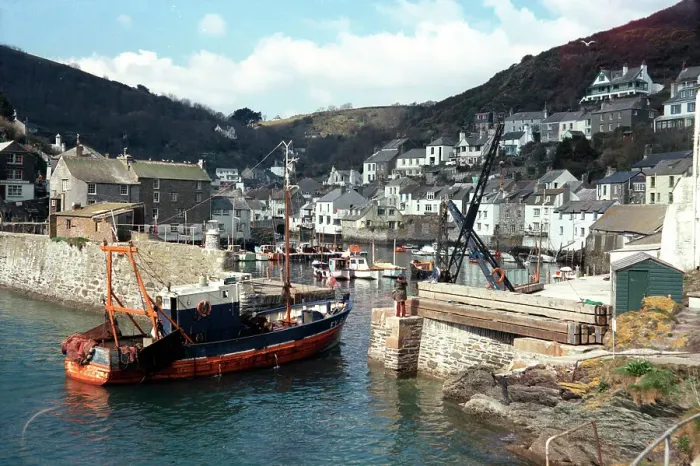 Framed Print : The Harbour Entrance, Polperro Framed Print : The Harbour Entrance, Polperro