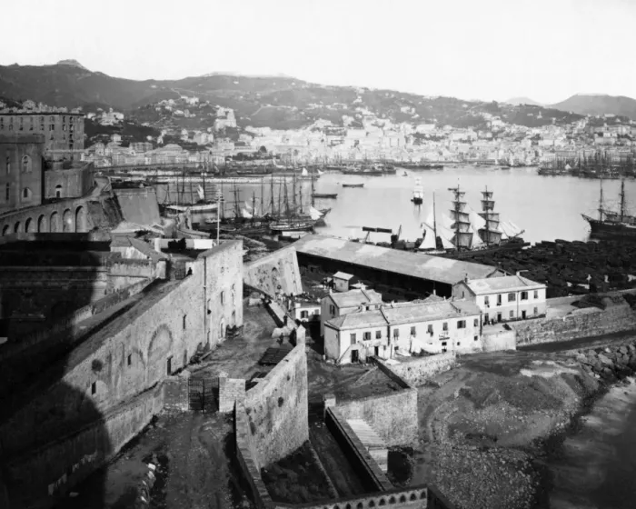 Framed Print : Harbour, Genoa, Italy Framed Print : Harbour, Genoa, Italy