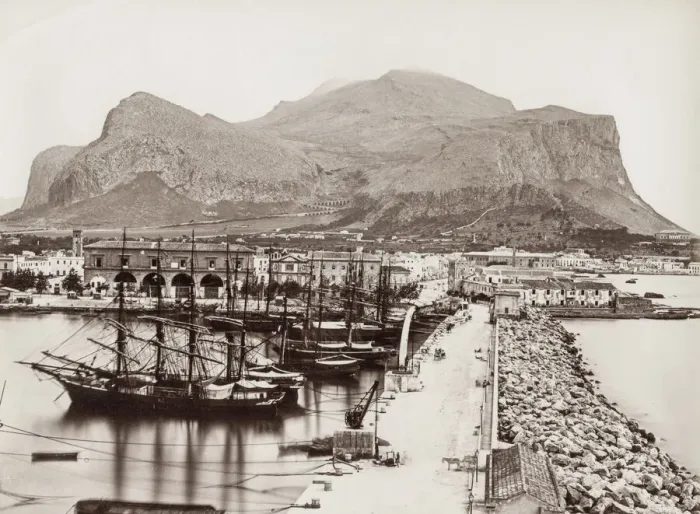 Framed Print : Harbour at Palermo with Monte Pellegrino, Italy Framed Print : Harbour at Palermo with Monte Pellegrino, Italy