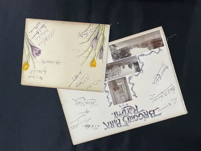 Framed Print : Harland ad Wolff, album with autographs Framed Print : Harland ad Wolff, album with autographs