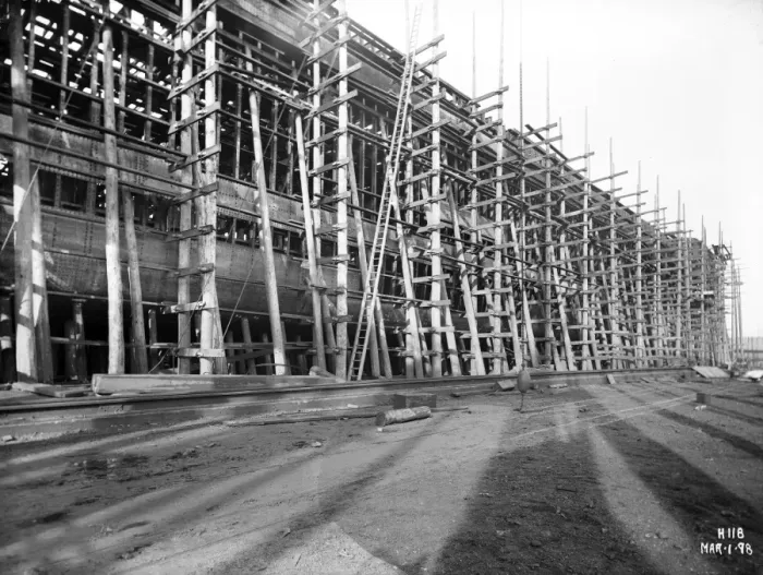 Framed Print : Harland & Wolff Collection - National Museums NI Framed Print : Harland & Wolff Collection - National Museums NI