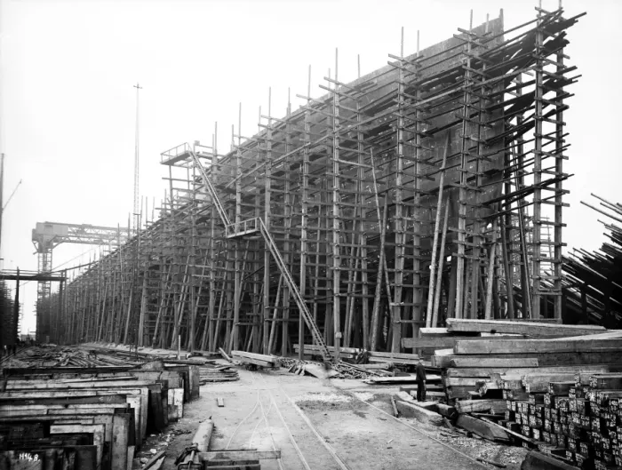 Framed Print : Harland & Wolff Collection - National Museums NI Framed Print : Harland & Wolff Collection - National Museums NI