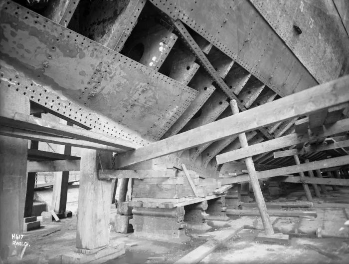 Framed Print : Harland & Wolff Collection - National Museums NI Framed Print : Harland & Wolff Collection - National Museums NI