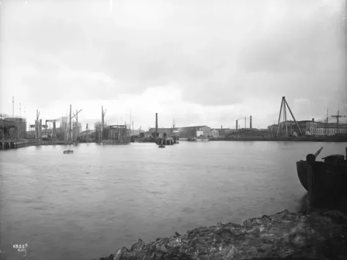 Framed Print : Harland & Wolff Collection - National Museums NI Framed Print : Harland & Wolff Collection - National Museums NI