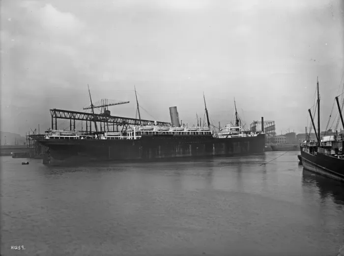 Framed Print : Harland & Wolff Collection - National Museums NI Framed Print : Harland & Wolff Collection - National Museums NI