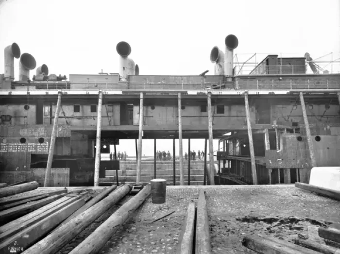 Framed Print : Harland & Wolff Collection - National Museums NI Framed Print : Harland & Wolff Collection - National Museums NI