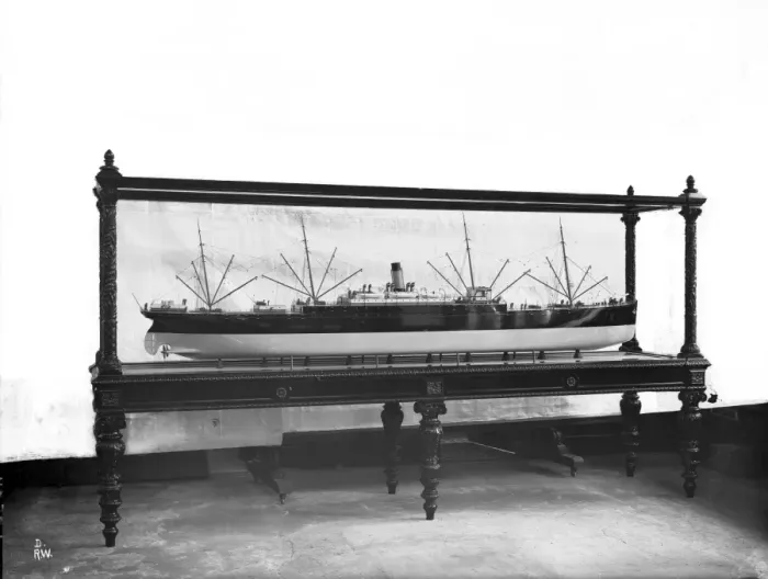 Framed Print : Harland & Wolff Collection - National Museums NI Framed Print : Harland & Wolff Collection - National Museums NI