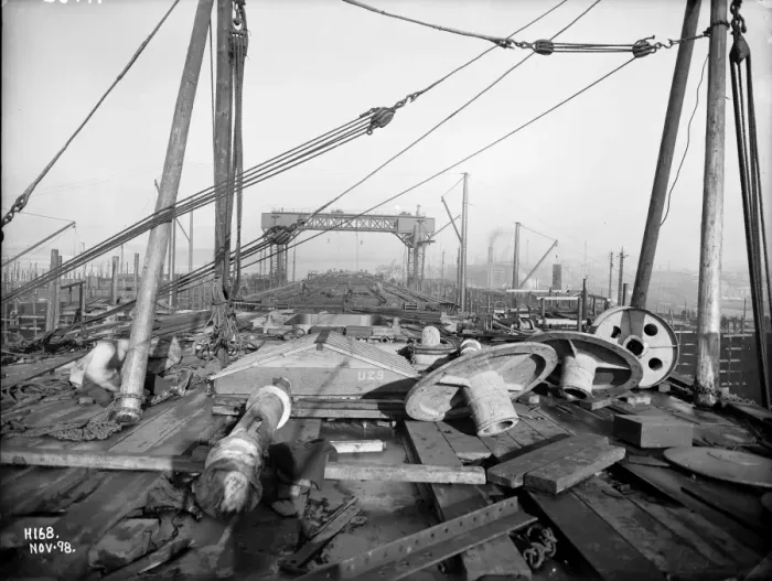 Framed Print : Harland & Wolff Collection - National Museums NI Framed Print : Harland & Wolff Collection - National Museums NI