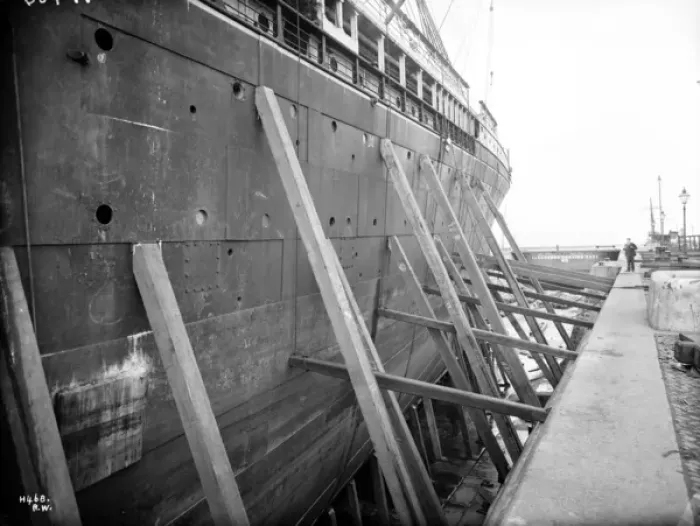 Framed Print : Harland & Wolff Collection - National Museums NI Framed Print : Harland & Wolff Collection - National Museums NI