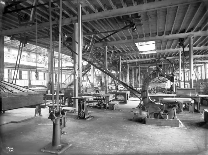 Framed Print : Harland & Wolff Collection - National Museums NI Framed Print : Harland & Wolff Collection - National Museums NI