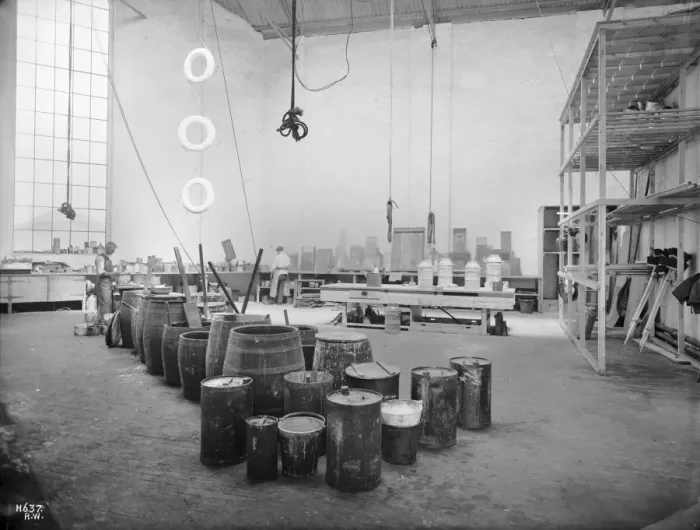 Framed Print : Harland & Wolff Collection - National Museums NI Framed Print : Harland & Wolff Collection - National Museums NI