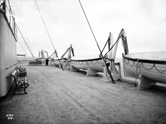 Framed Print : Harland & Wolff Collection - National Museums NI Framed Print : Harland & Wolff Collection - National Museums NI