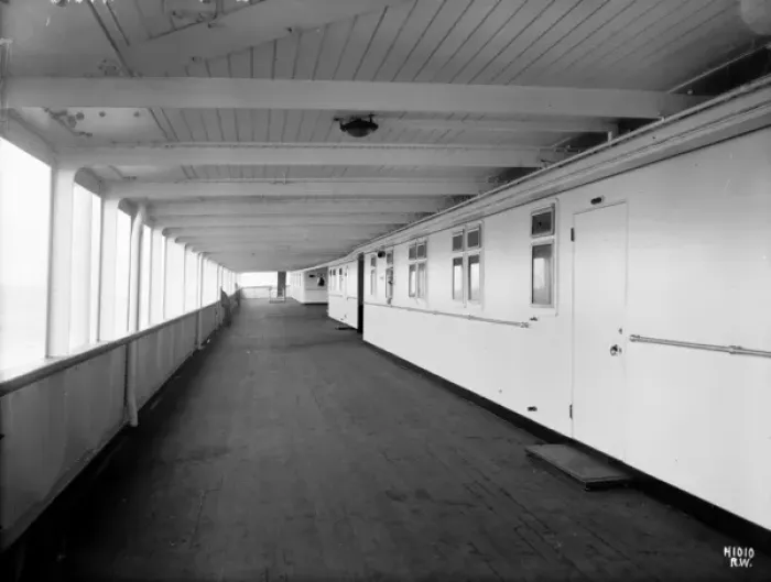Framed Print : Harland & Wolff Collection - National Museums NI Framed Print : Harland & Wolff Collection - National Museums NI