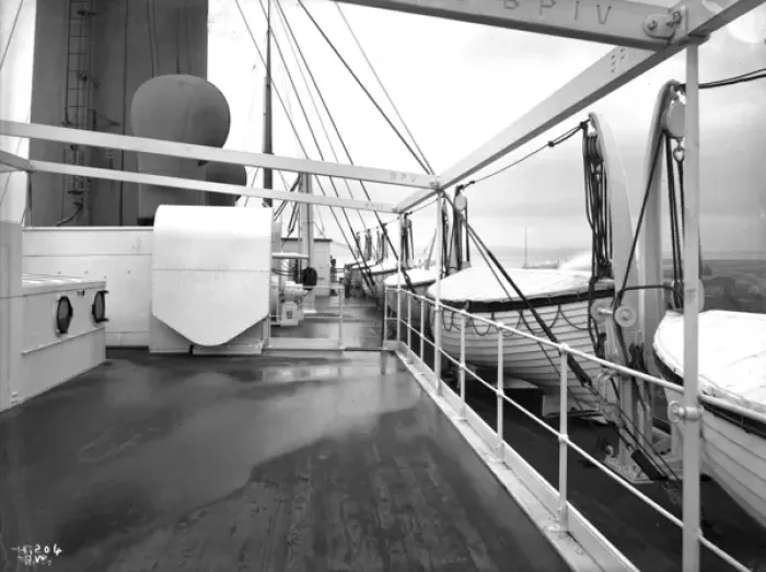 Framed Print : Harland & Wolff Collection - National Museums NI Framed Print : Harland & Wolff Collection - National Museums NI