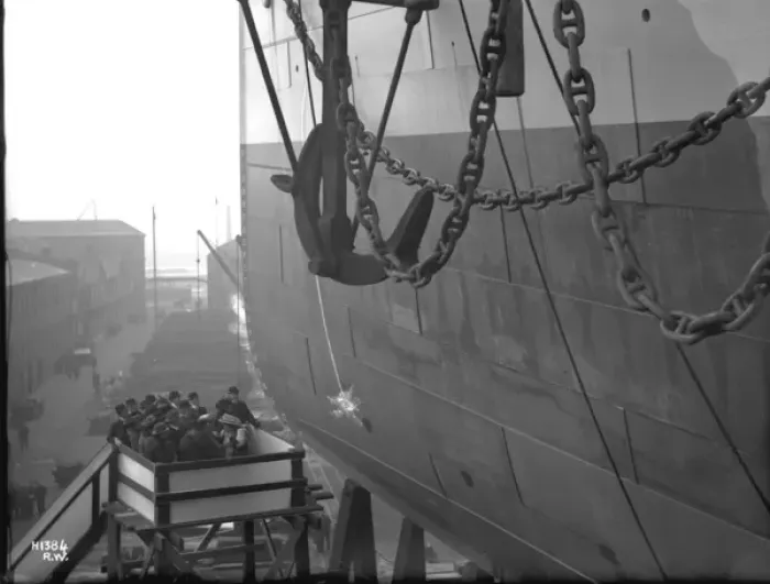 Framed Print : Harland & Wolff Collection - National Museums NI Framed Print : Harland & Wolff Collection - National Museums NI