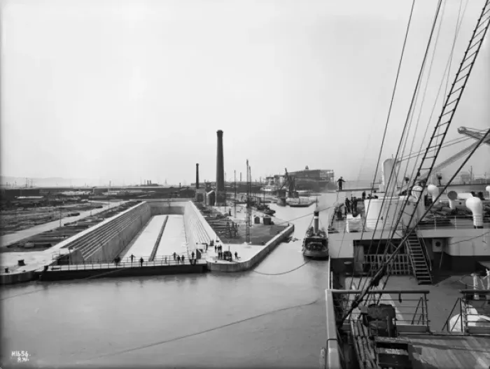 Framed Print : Harland & Wolff Collection - National Museums NI Framed Print : Harland & Wolff Collection - National Museums NI